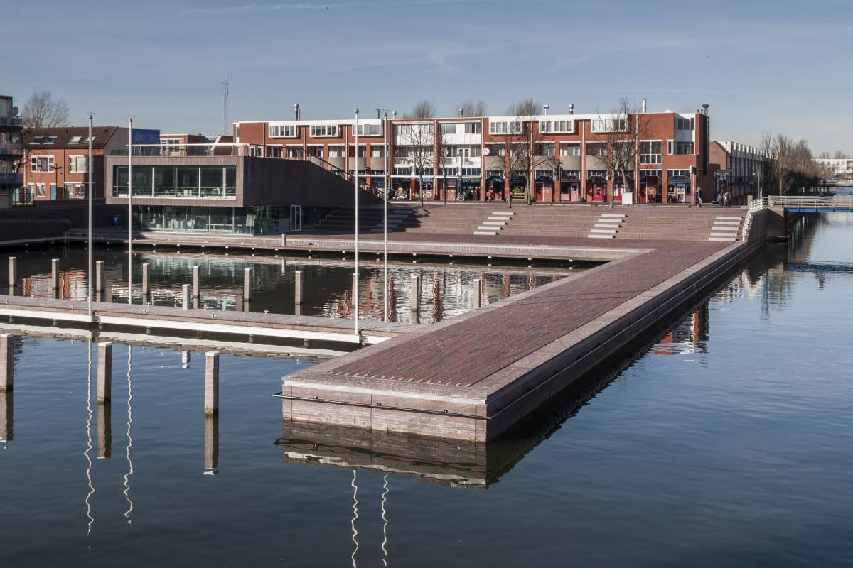 LANDLAB Weerwaterplein dock_photo by Hans Hebbing