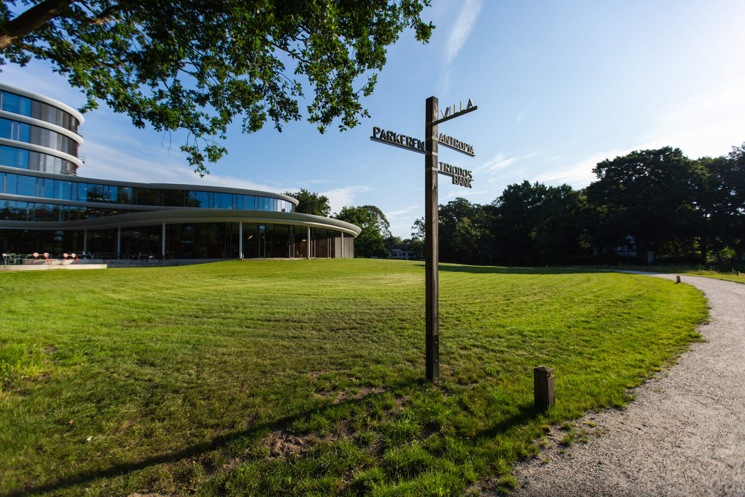 Villa Reehorst signage