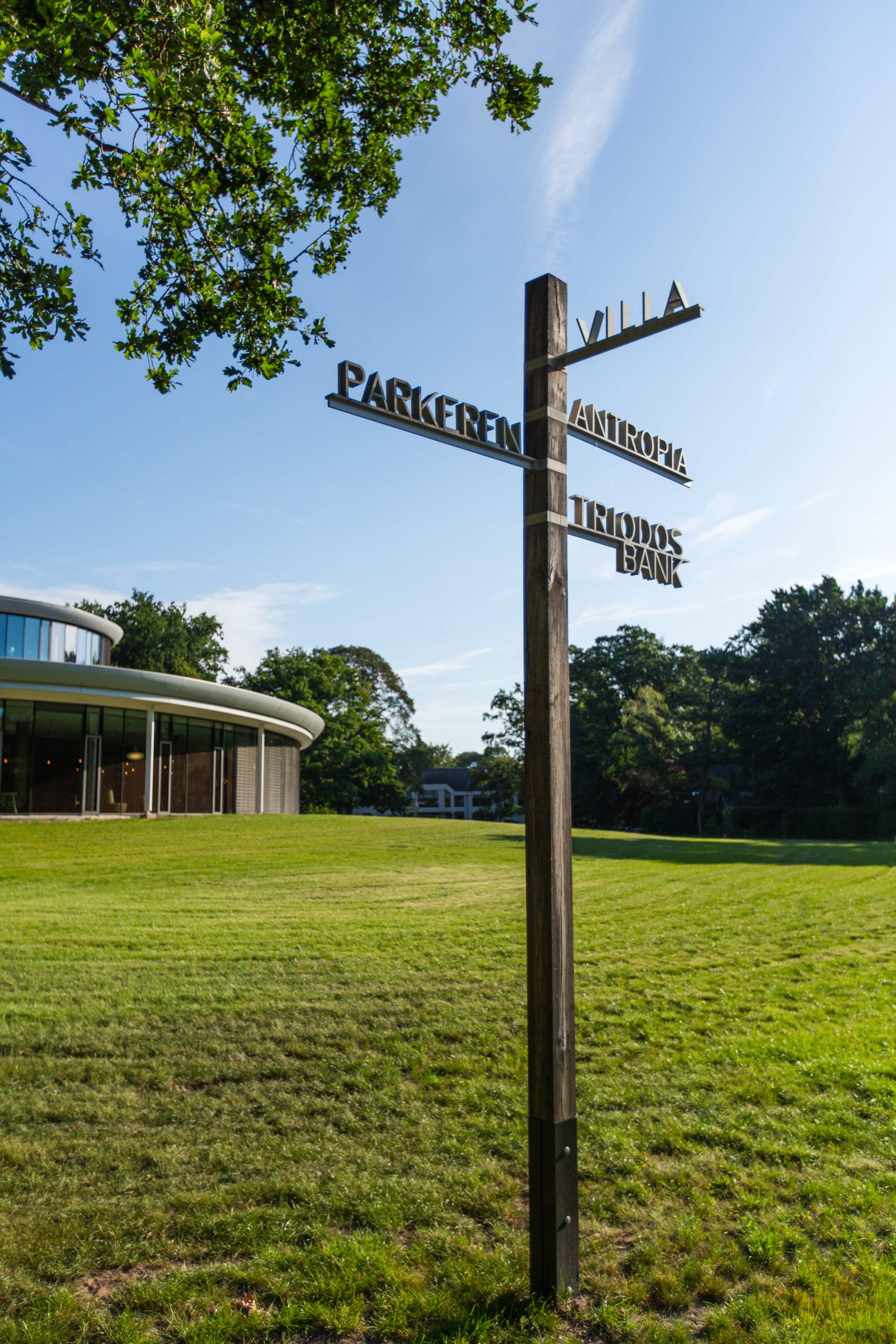 Villa Reehorst signage