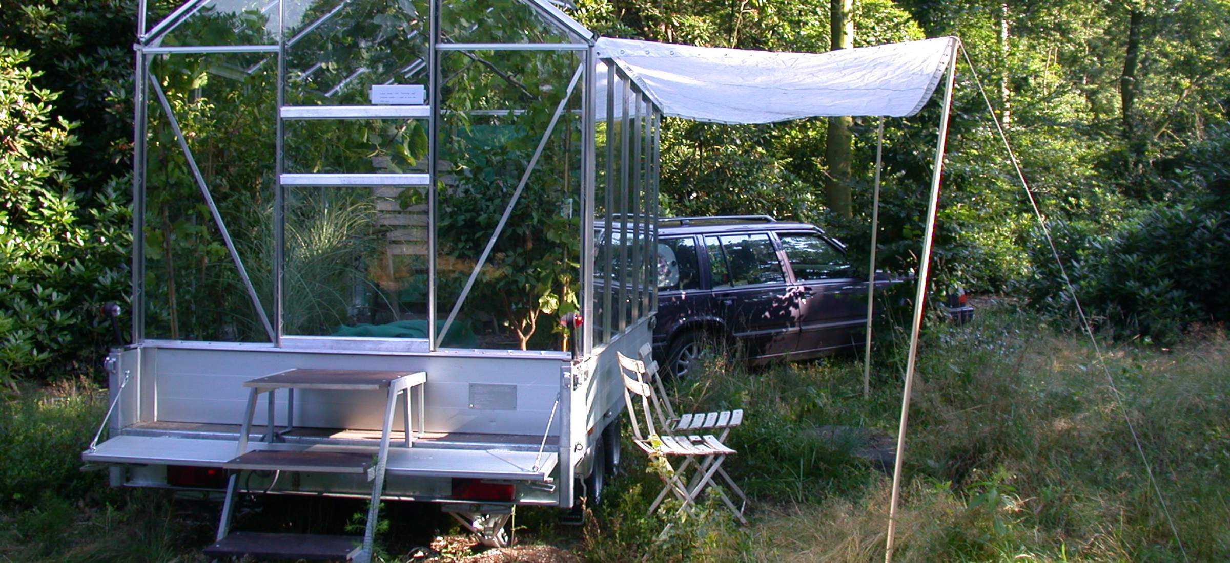 LANDLAB 2002 Triennale Mobile greenhouse by Ed Joosting Bunk
